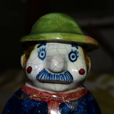 angelfalques's profile picture. 