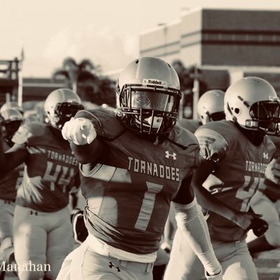 DeJuan Gordon |RB|C/O 2021 🎓Ht: 5’9| Wt.185|40x 4.4|booker high school 🌪|📚GPA 2.9| Twitter:Juan4beastmode1|🗺Sarasota/FL941-402-8286 email:gdejuan49@gmail.co