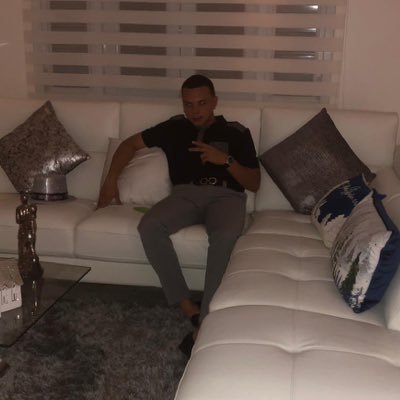 benitezjoseph10's profile picture. 🍾⚾️