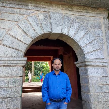 VishwasVinay's profile picture. English literature|| Politics|| History|| Economics. Retweets may not be endorsmnt