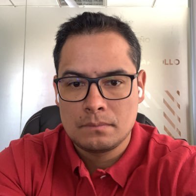 vhtellez's profile picture. Ingeniero que produce software y arregla de todo