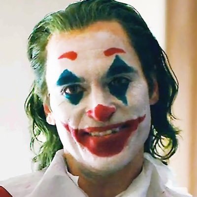 Pmswrt's profile picture. Chaque jour une nouvelle cascade, j’aurais du demander une doublure