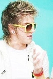 FCO destinado ao Thomas Alexander da banda restart. since:10/10/1O