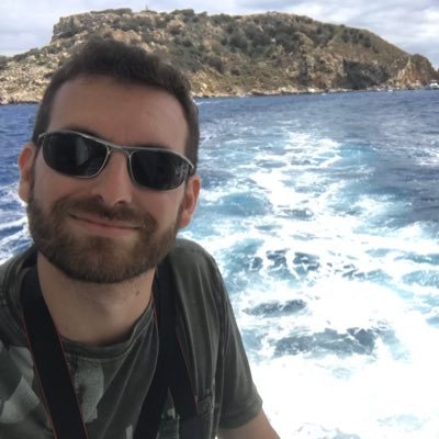 Senior Web Developer at @clearpeaks. I'm a geek and tecnology lover