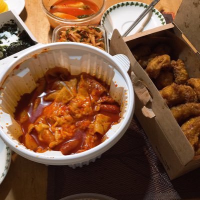 dlfood_'s profile picture. 구독하는 계정🍱