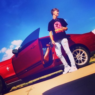 harmoondo's profile picture. Penis tbh