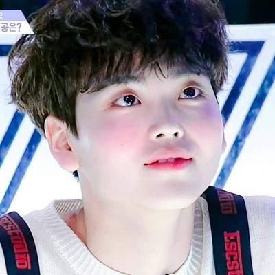 BaynteAnyos's profile picture. can't move on~