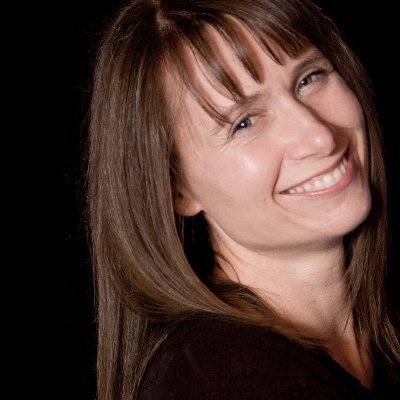 StinaLL's profile picture. 