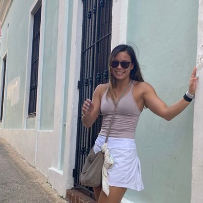 chlo_miller's profile picture. tcu '21 swim alum | proverbs 12:15 | ca//tx