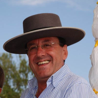 Guillermovva's profile picture. Esperando Mayo