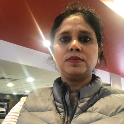 LohatKaur's profile picture. Online Mentor