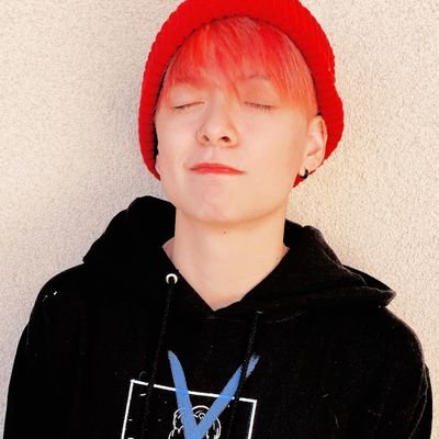 • 𝐈𝐃 _ @ 𝐂 𝐇 𝐀 𝐑 𝐌 𝐀 𝐍 𝐃 𝐄 𝐑. ヽ165 ᥴm of skᥲtᥱboᥲrdιᥒg ₊ 𝒓𝒖𝒃𝒊𝒌'𝒔 ᥴᥙbᥱ fᥲᥒ. 照 % fınd чour ɯαч. 珍宝. .⃗ . 92 lιɴe.