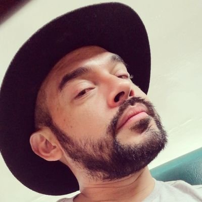 daddymomster's profile picture. 