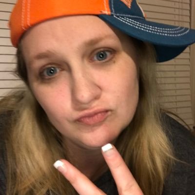 ShesClassy's profile picture. I’ve got this and other lies I tell myself.