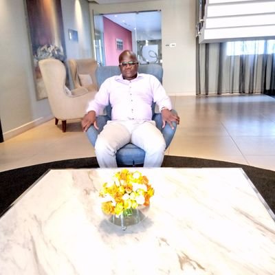 Official Twitter for Onyango Otieno,PhD, Integrity and fearlessness devoid of hatred while offering Pragmatic Leadership||Social Media Influencer.