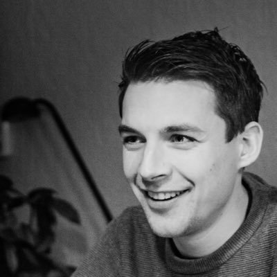 Theo_Sikkema's profile picture. Onstilbare honger naar boeken en hardloop kilometers