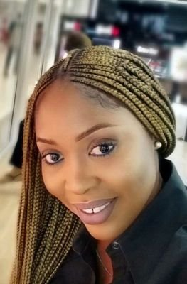 make-up artist

08063903118