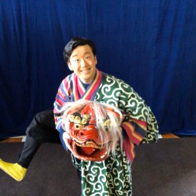 獅子頭を片手に全国にて活動中！！ 人形劇も出演しております！ NPO法人いいだ人形劇センター所属。