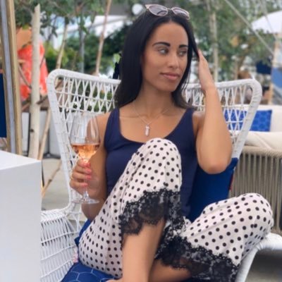 ImohElla's profile picture. 