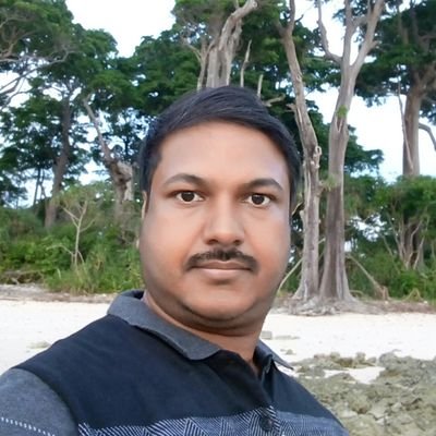 Teacher in 'Chandra Commercial & Art Institute'.
Owner of 'Basabhumi Prakashan'.
Member of 'Bangla Pokkho'.
Proud Bengalee.