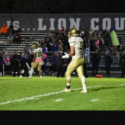 Greenfield Varsity C/O 2021
6'1 190lbs
First Team All Conference Safety
First Team All Conference Rb