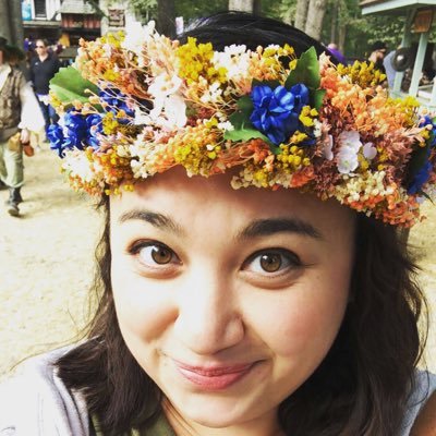 hil_ary_ous's profile picture. Teacher by day. Snarky tweeter by night.