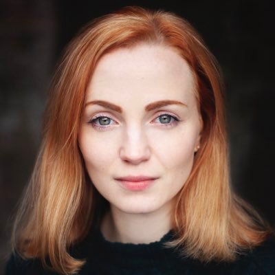 Bee happy 🐝 Actor & graphic designer living in London 🇬🇧