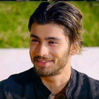 @icaruscripted FAN ACCOUNT ** NO AFFILIATION WITH ZAYN MALIK OR ANY CELEB **
