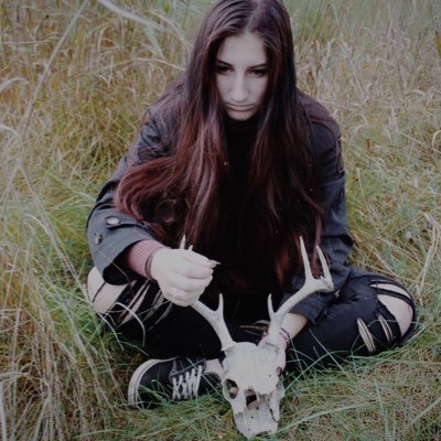 axel_amanda6's profile picture. my dog is my best friend, not u