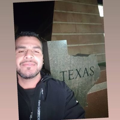 victormen04's profile picture. 