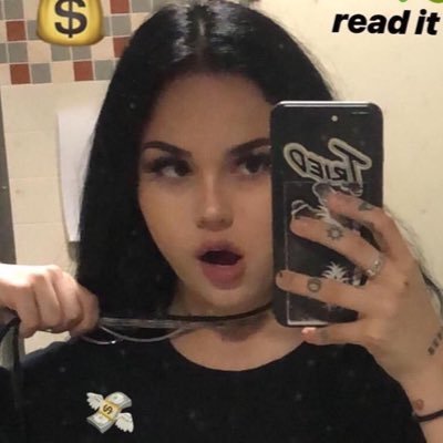 D4lpcbJSv79VPUt's profile picture. 