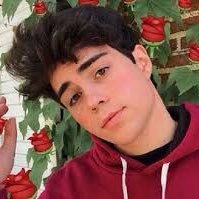 imhard_lol's profile picture. I think @lifesucks_dick has a crush on @imgod_periodt 🥵
