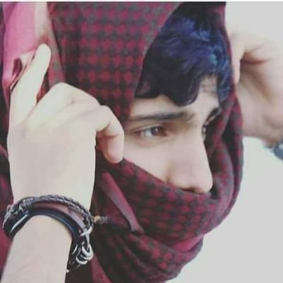 ابتعادنا عن البشر قد لا يكون كرها أو تغير ، ولكن العزلة وطن للارواح🖤💕