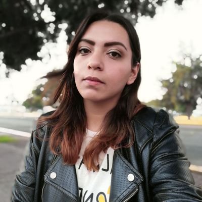 alejndra_perz's profile picture. 