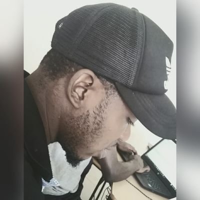 sylves_te's profile picture. easy going....love learning new stuffs....& fun to be with 😉