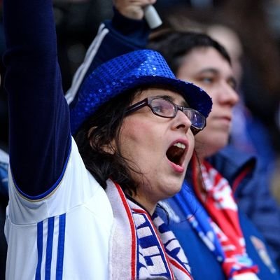 GkVillon's profile picture. Tout ce qui me semble intéressant mais pas que...  #Sciences #RechercheMédicale #Musique #Culture  #SportsCo ⚽ ❤ 
Supportrice @OLAngELLES