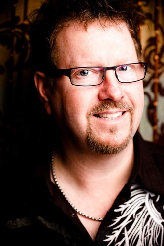 gerondavis's profile picture. dad/husband/writer/worshipper