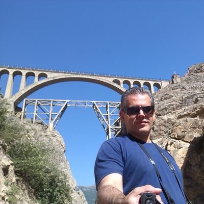 FPazhang's profile picture. شغل آزاد