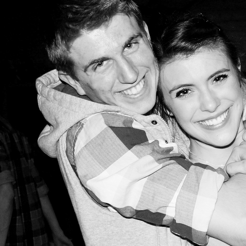 AlexJohnJohnson's profile picture. I'm a living breathing hallmark card. I'm not even kidding. I'm just trying to be witty or punny - lemme know if it's working.