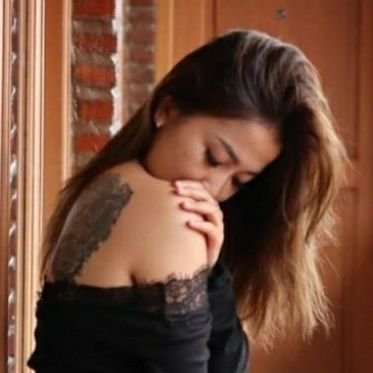 travelidpelakor's profile picture. 