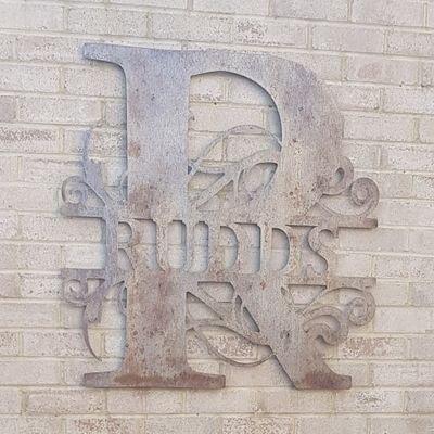 geekclubmaster's profile picture. Computer Science teacher, part time DM, cat lady.