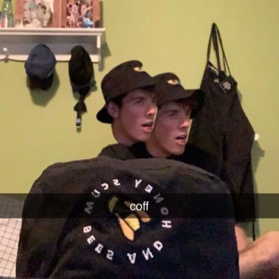 kylehansun's profile picture. i s'pose