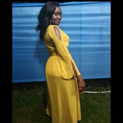 queen_oshii's profile picture. 🇯🇲 👑
The aim isn't to just be alive, it's to LIVE! 
Read that again 🙏🏽