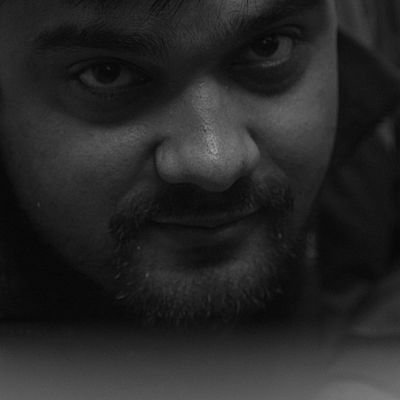 Graphic Designer, Motion Graphic Artist & video producer