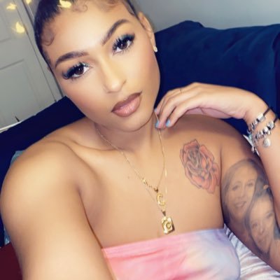 __Charlieeee's profile picture. #RIPBatteries. ROD|IX|🔺