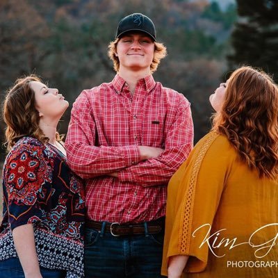 i love my family .. i love my kids .. i love my man ..