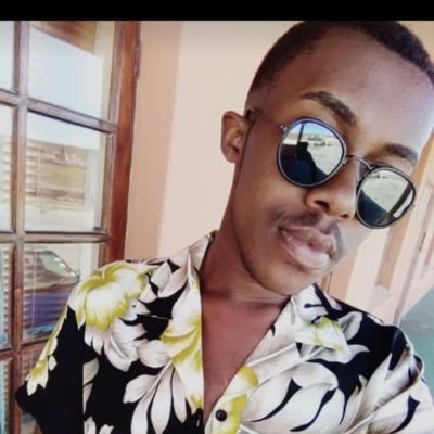 Zackree1's profile picture. South African 🇿🇦
Student📚
Vocalist🎤
Foodie🍲
Libra⚖️