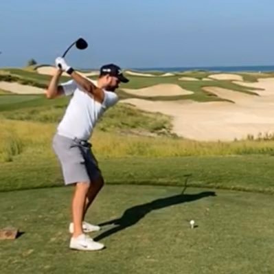 Mikewill22's profile picture. teacher. golfer. husband. dad.
