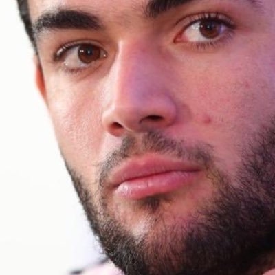 #MatteoBerrettini Born 12 April 1996🇮🇹 Italian tennis player high ATP singles ranking of world No. 8, achieved on 4 November 2019