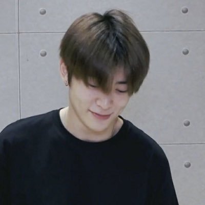 เดมเงียบมากเลยค่ะเทอขา🥴 *ฟอลกลับด้วยค้าบ* |ไม่ตอบ=ไม่ว่างค้าบ